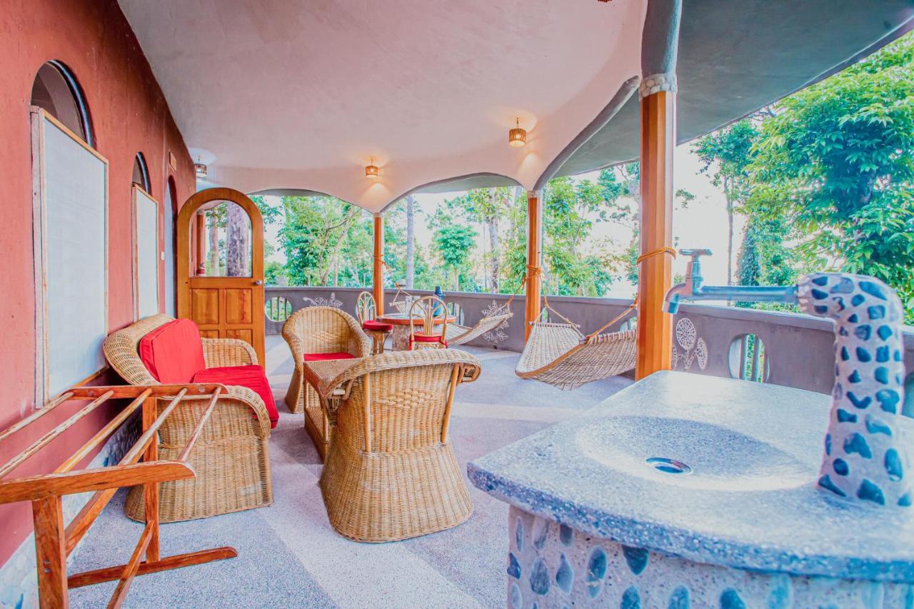 Hotel Atremaru Jungle Retreat Puerto Princesa Zewnętrze zdjęcie