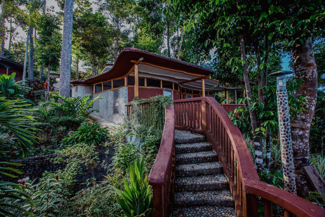 Hotel Atremaru Jungle Retreat Puerto Princesa Zewnętrze zdjęcie